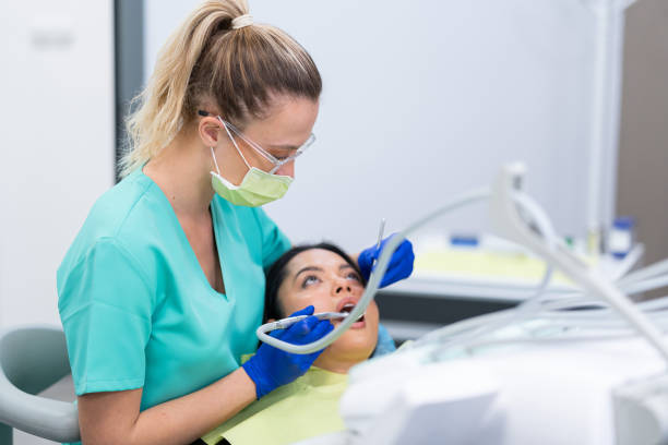 Best Weekend Emergency Dentist in Petaluma, CA